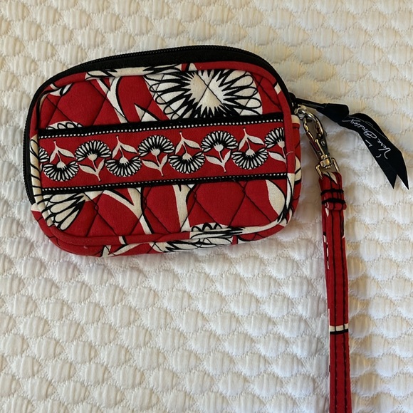 Vera Bradley Wristlet Boho Red and Black - Picture 3 of 3